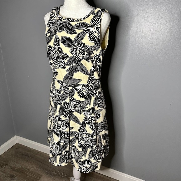 J Crew Polynesian Floral Fit and Flare Cotton Blend Dress Size 4 - Picture 3 of 8